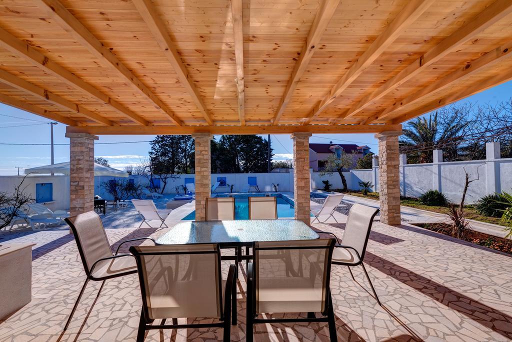 Villa Sandy Apartments Tivat Zewnętrze zdjęcie