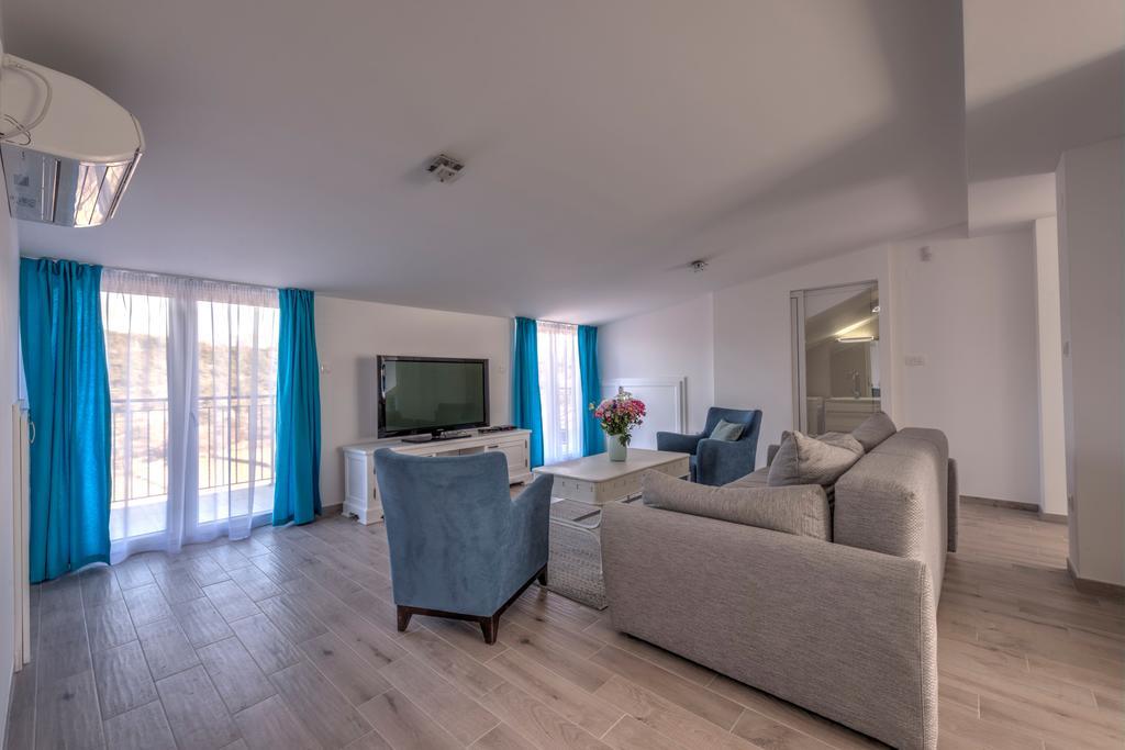 Villa Sandy Apartments Tivat Zewnętrze zdjęcie