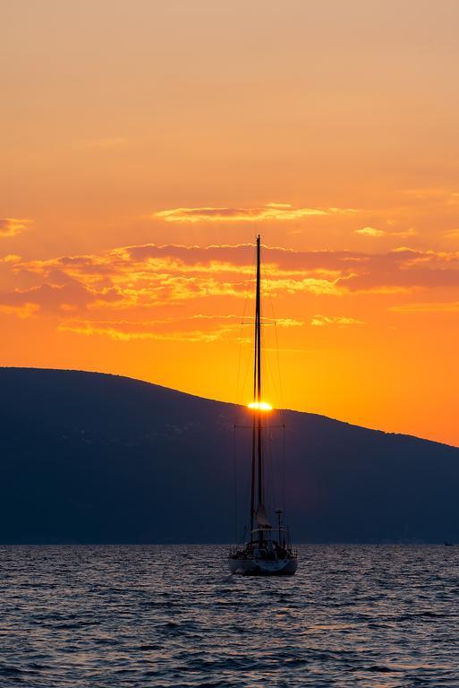 Villa Sandy Apartments Tivat Zewnętrze zdjęcie