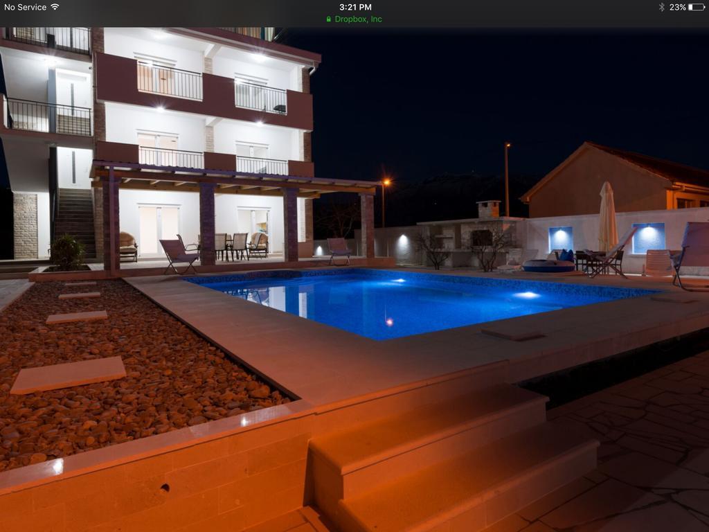 Villa Sandy Apartments Tivat Zewnętrze zdjęcie